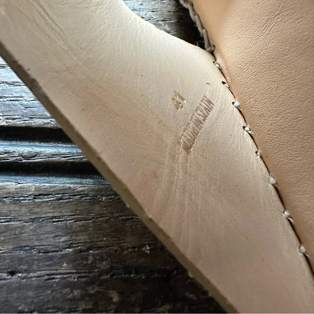 Odissì • Lily‎ Crisscross Leather Espadrille Sandal in Light Gold